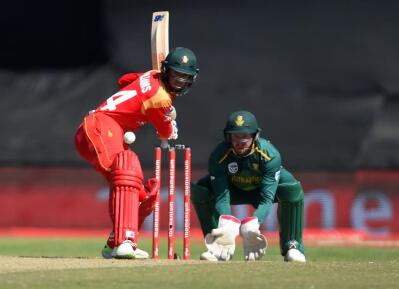 Zimbabwean batsman Sean Williams batting against South Africa